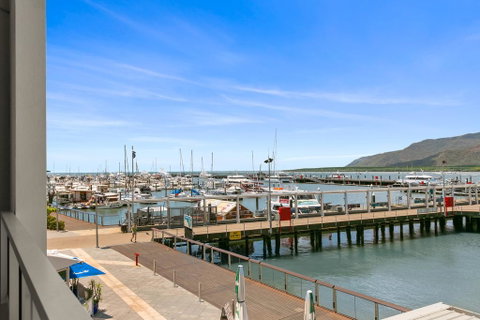 Cairns Private Apartments - Tourism Gold Coast 3