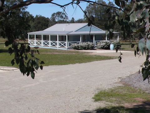 Cam Way Estate - Tourism Gold Coast 0