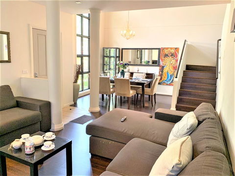 Campbelltown Most Sought After Park Central Home - Tourism Gold Coast 3