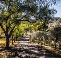 Capers Guesthouse Barn and Cottage - Gold Coast