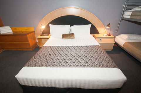 Capital Airport Motel - Tourism Gold Coast 2
