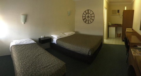 Casino Motor Inn - Tourism Gold Coast 1