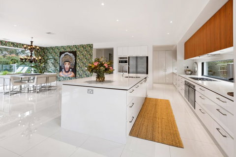 CATALINA - MOUNT ELIZA - Tourism Gold Coast 3