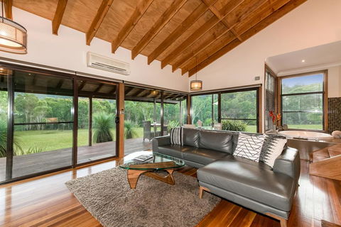 Cedars Mount View - Tourism Gold Coast 3