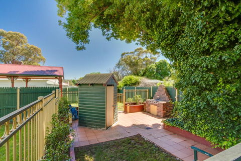 Central Armidale 2-Bedroom Apartment - Tourism Gold Coast 2