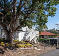 Central Cottage - Tourism Gold Coast