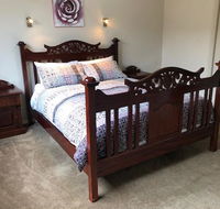 Central executive 3br townhouse 50m to dean street - Tourism Gold Coast
