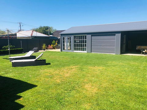 Central Holiday Home On Hume - Tourism Gold Coast 1