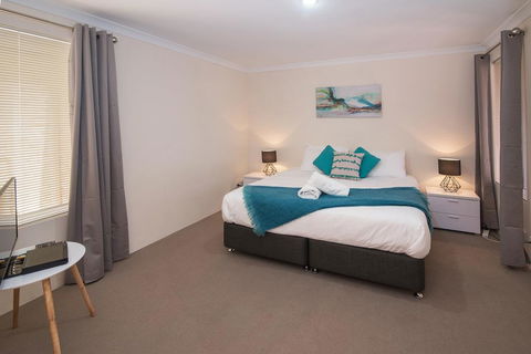Central Townhouse Margaret River - Tourism Gold Coast 0