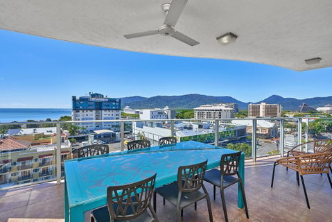 Centrepoint Apartments - Tourism Gold Coast 1