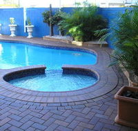 Centrepoint Motor Inn - Tourism Gold Coast