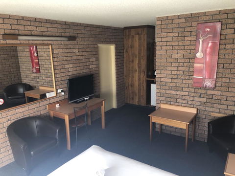 Cessnock Vintage Motor Inn - Gold Coast 2