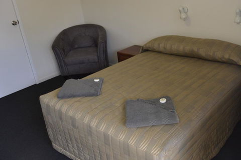 Charleville Waltzing Matilda Motor Inn - Tourism Gold Coast 3