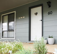 Charlottes Honor - River  Golf Cottage - Tourism Gold Coast
