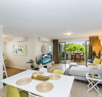 City Stadium Apartment on the riverfront - Tourism Gold Coast