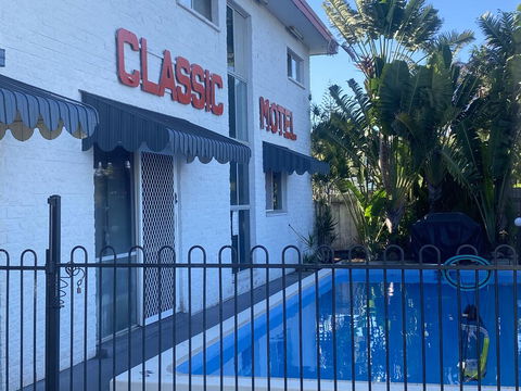 Classic Motel - Tourism Gold Coast 1