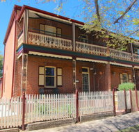 Classic Old Style House - Tourism Gold Coast