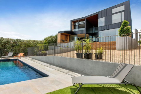 COASTAL LUXE - MT MARTHA - Tourism Gold Coast 0