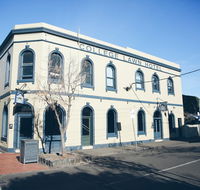 College Lawn Hotel - Tourism Gold Coast