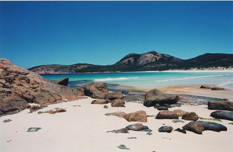 Comfort Inn Bay Of Isles - Tourism Gold Coast 1