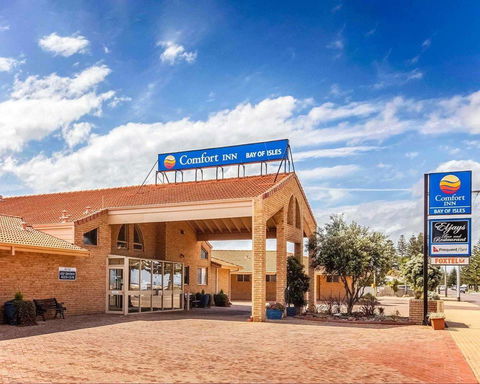 Comfort Inn Bay Of Isles - Tourism Gold Coast 0