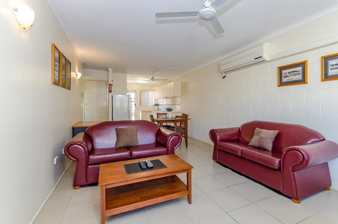 Como Apartments Gladstone - Gold Coast 2