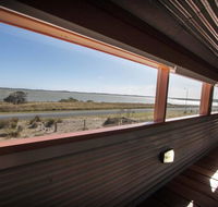 Coorong Aurora - breathtaking waterfront escape - Tourism Gold Coast