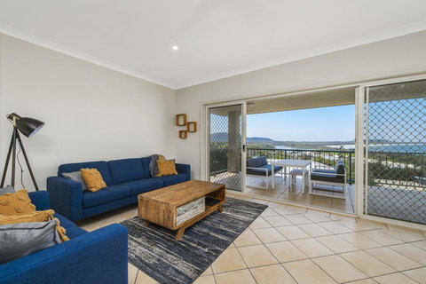 Corakuna, 3 Korogora Street - Gold Coast 2