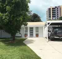 Coral Cottage - 93 Taylor Ave Golden Beach - Gold Coast