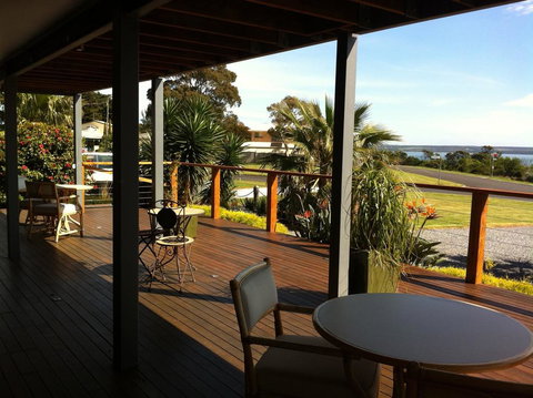 Corinella On The Esplanade Bed & Breakfast - Tourism Gold Coast 1