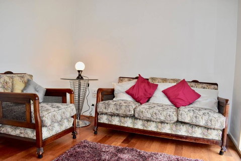 Cosy 1 Bedroom Apartment In Trendy Northcote - Tourism Gold Coast 1