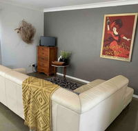 Cosy 1 Bedroom Unit With Views Of The City - Tourism Gold Coast