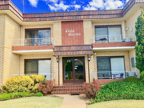 Country Apartments - Tourism Gold Coast 2