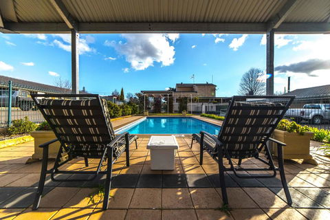 Country Gardens Motel - Tourism Gold Coast 2