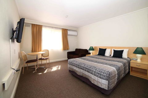 Country Gardens Motel - Tourism Gold Coast 1