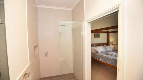 Country Lane Cottage - Tourism Gold Coast 3