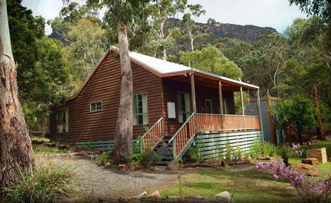 Country Lane Cottage - Tourism Gold Coast 0