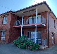 Cozy Ensuite Master Bedroom in Bentleigh East - Gold Coast