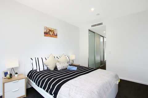 Cozy, Homely Apartment CBR Central - Tourism Gold Coast 2