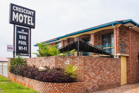 Crescent Motel Taree - Tourism Gold Coast 0