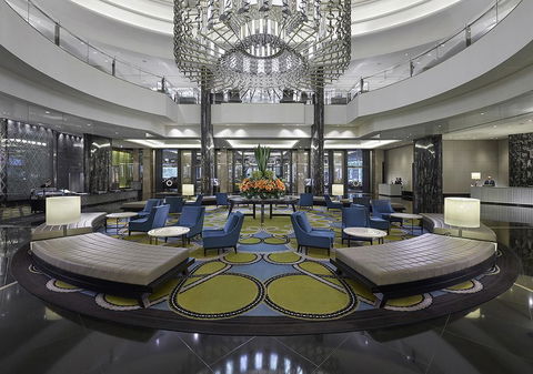 Crown Towers Melbourne - Tourism Gold Coast 3