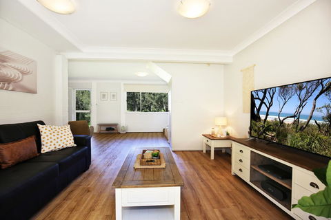 Curleys @ Culburra - Family & Pet Friendly - Tourism Gold Coast 2