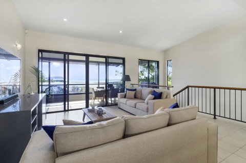 Currumbin Beachside Holiday Home - Tourism Gold Coast 2