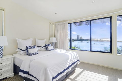 Currumbin Beachside Holiday Home - Tourism Gold Coast 1