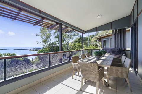 Currumbin Beachside Holiday Home - Tourism Gold Coast 0