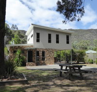 Dacelo - Tourism Gold Coast