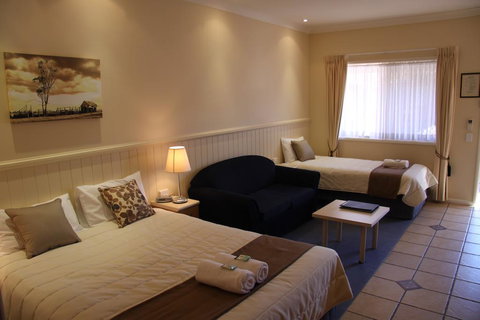 Dalby Mid Town Motor Inn - Gold Coast 2