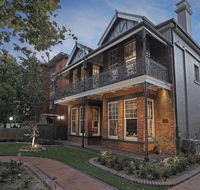 Dalziel Lodge - Tourism Gold Coast