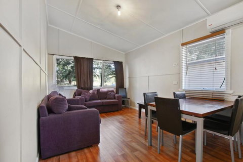 Dargo River Inn - Tourism Gold Coast 2