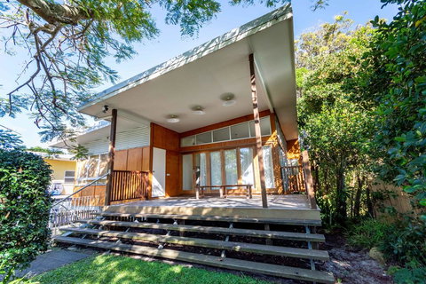 Decked Out For A Fantastic Holiday - Winnett St, Woorim (Upstairs Only) - Gold Coast 0